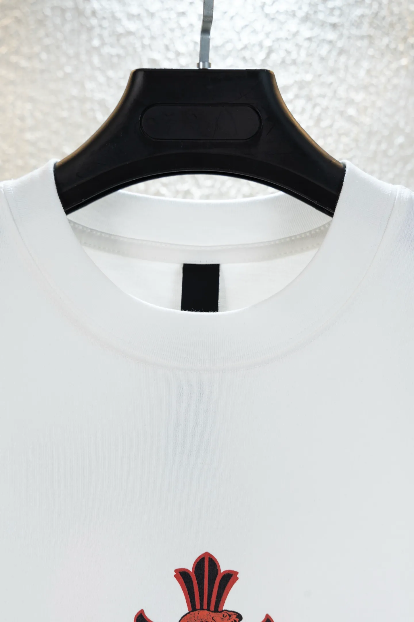 🅿️190 style number k736 Chrome hearte/Chrome heart ch 25ss Miami limited edition Sanskrit Year of the Dragon limited printed T-shirt short sleeves. A must-have item for daily commuting for men and women in light luxury. The correct version is welcome to compare. Detailed features: ·280 grams of 100% pure cotton double yarn jersey fabric. ·Custom dyed in the same cylinder, special thickened 32 pieces of double-strand 1x1 thread. ·Double-needle cross-stitch technology. ·Original main mark washed hangtag. COLOUR: black white SIZE: xs s m L
